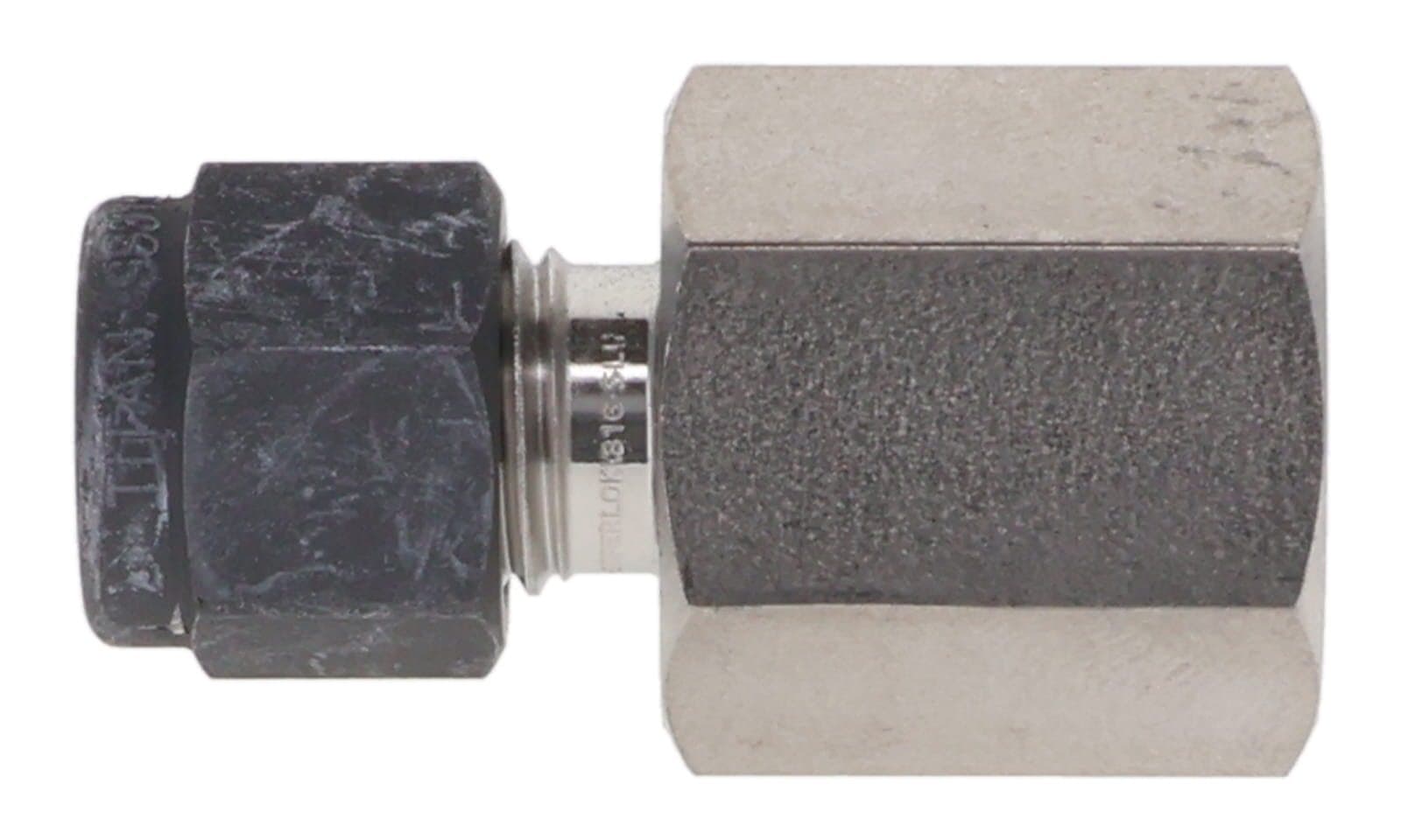 316 stainless single ferrule female gauge connector, tube × BSPP female, 316L, side view